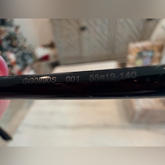 GUCCI Square Black Frame Grey Lenses & ICONIC Gucci Horsebit Hardware. AUTHENTIC - Picture 13 of 17